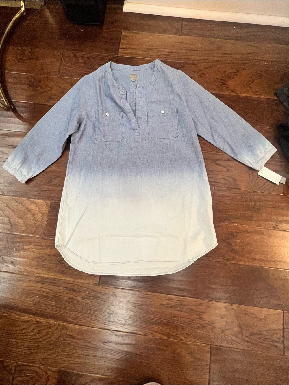 Women’s Ombre Blue-to-White Shirt
